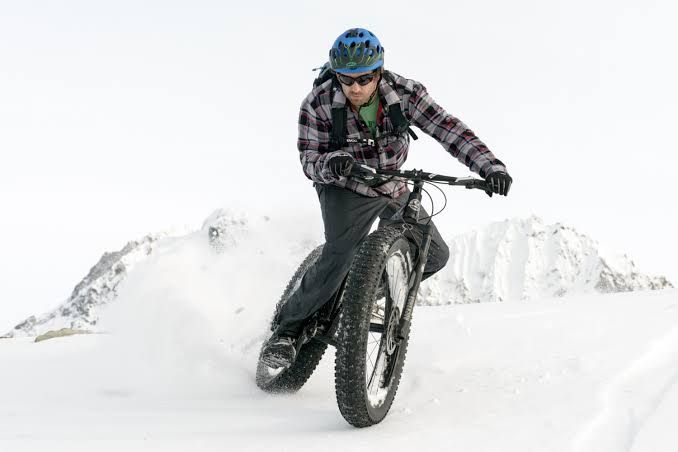 De Calle Lloque Yupanqui a Perú