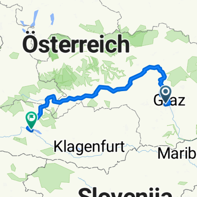 Ekkehard-Hauer-Straße nach Burgplatz