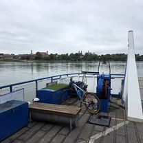 Vác Budapest közötti Duna két partján