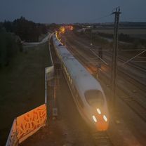 Grillheim bei Nacht