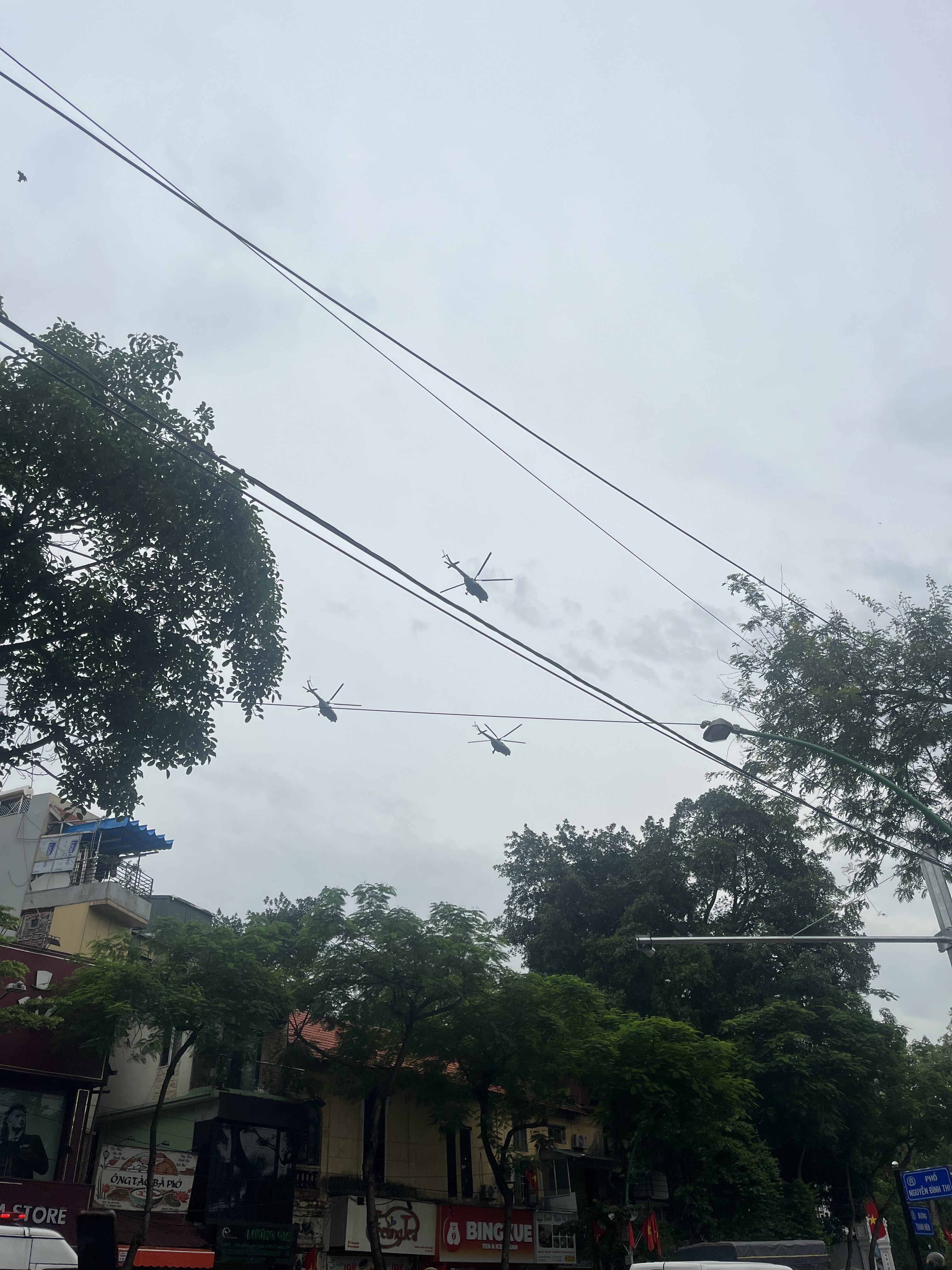 Trần Phú, TP. Từ Sơn to Ngụy Như Kon Tum, Hà Nội