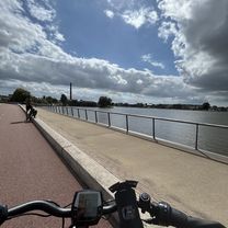 Photo 8 of the Bikemap route "Gevers Deynootweg, La Haya a Leidsekade, Ámsterdam"