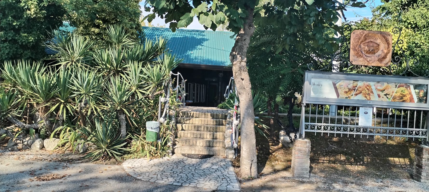 Via dello Scirocco nach Via Lignano Sud