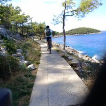 Lošinjskih brodograditelja nach Ulica Lošinj. brodograditelja