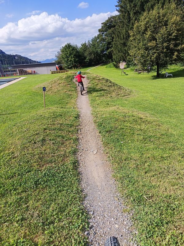 Espenstrasse nach Staad