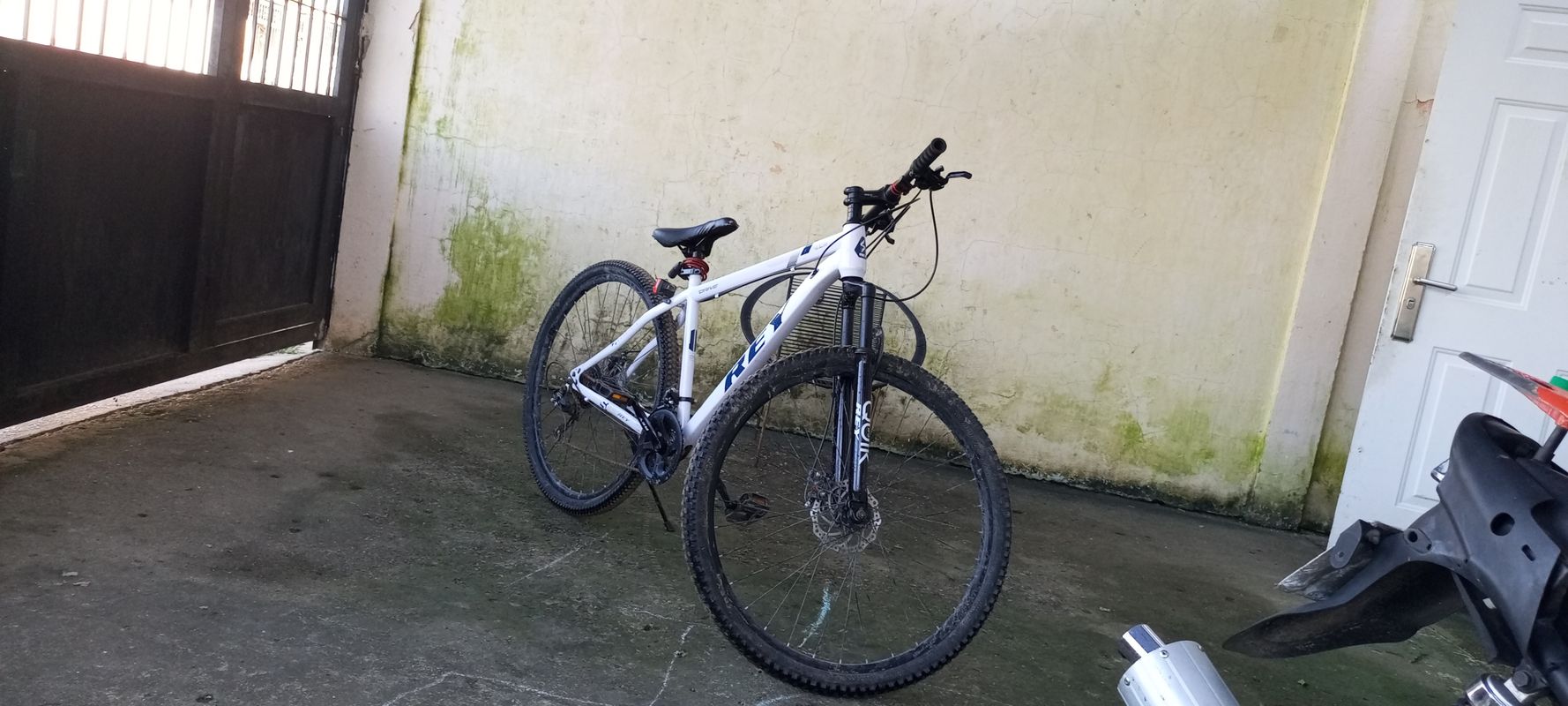 De Urbanización la trinidad a Urbanización la trinidad