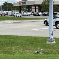 W Lonnquist Blvd, Mount Prospect to W Lonnquist Blvd, Mount Prospect