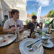 Honvéd út - Ödenburgerstraße