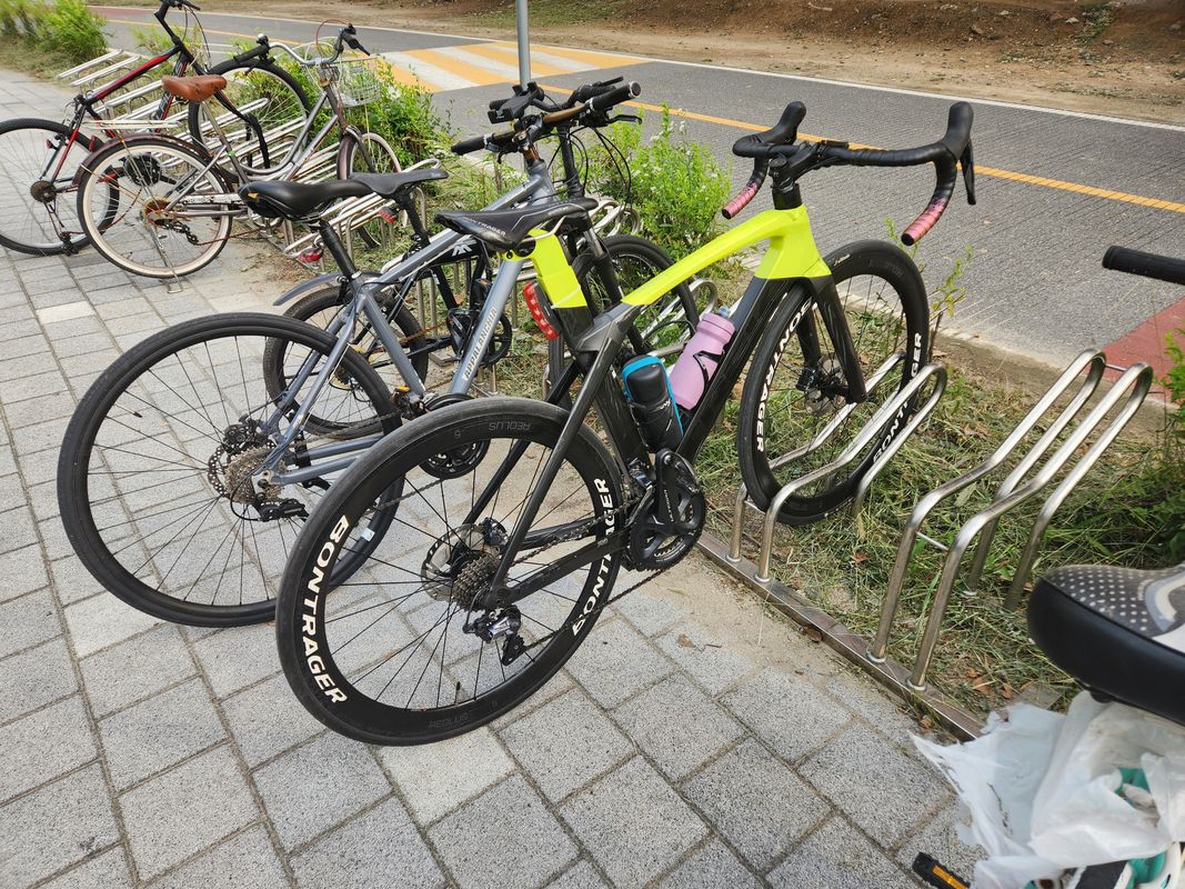 Ph0]에서 경로당산동6가 227-1