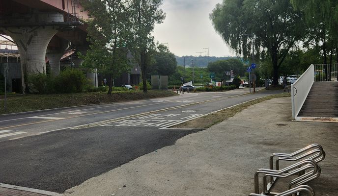 Foto 2 de la ruta de Bikemap "Ph0]에서 경로당산동6가 227-1"