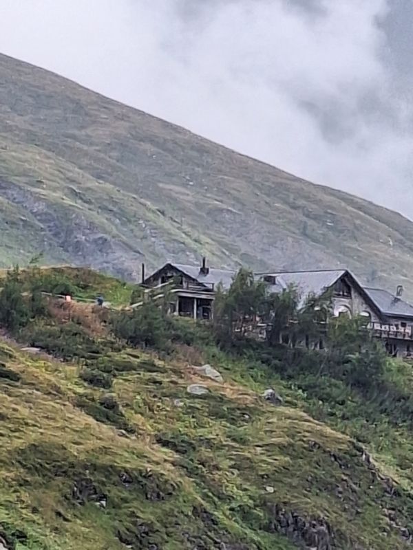 Da G. Jorasses (20) a Località Pré De Bar