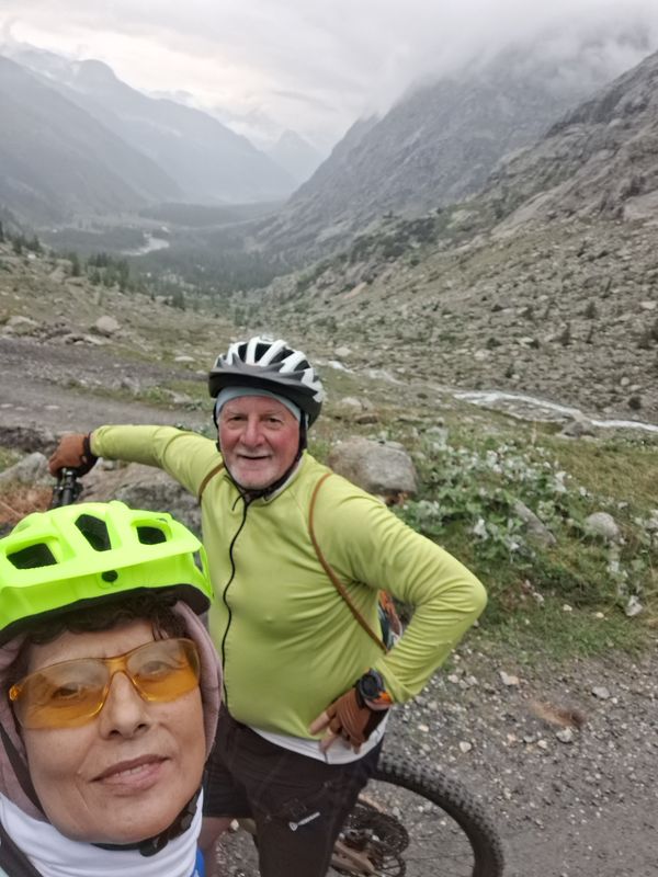 Da G. Jorasses (20) a Località Pré De Bar