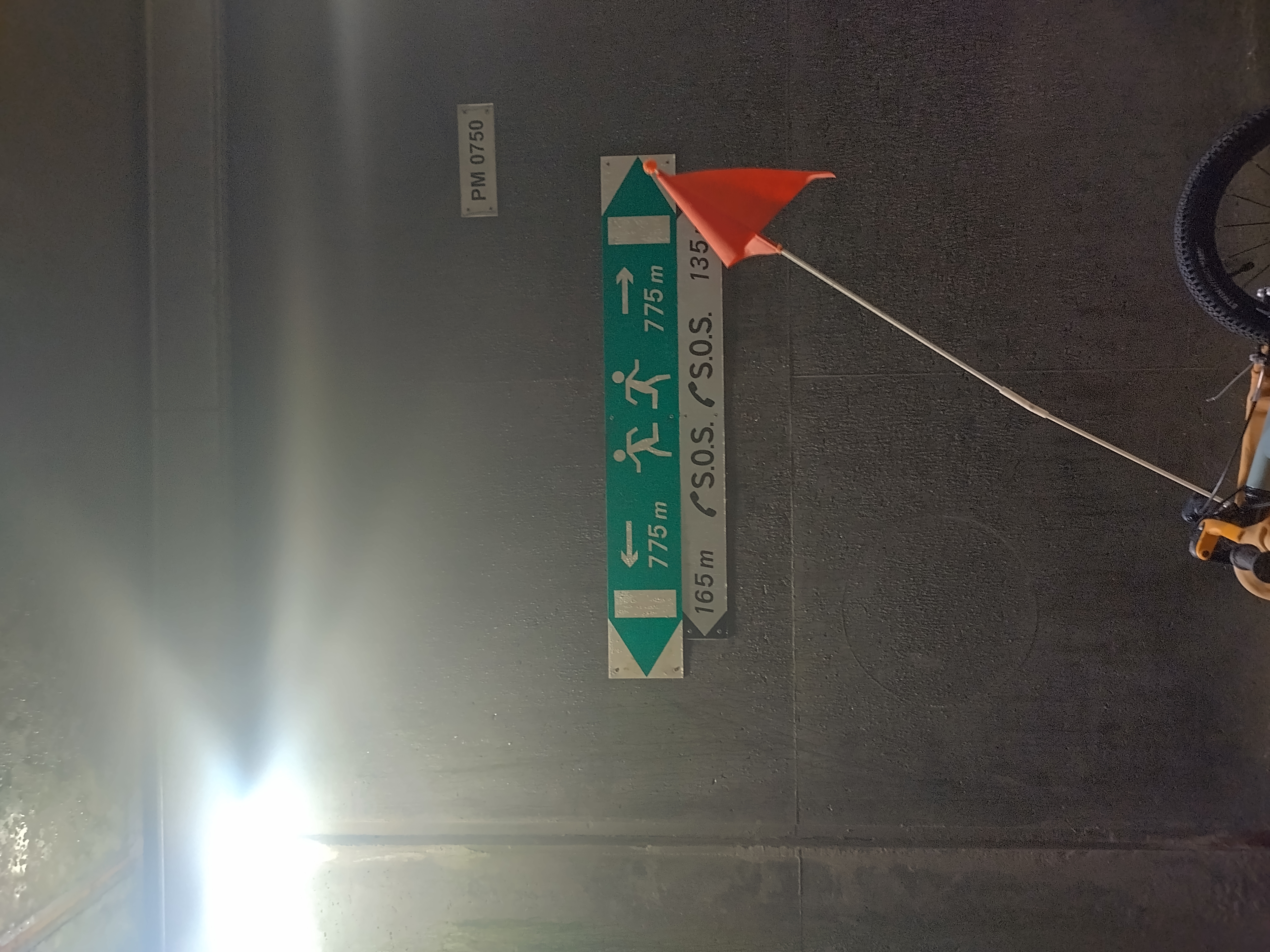 De Rue des Moulins à Chemin du Pailleret