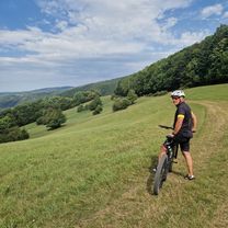 Na vinohrady do Na vinohrady