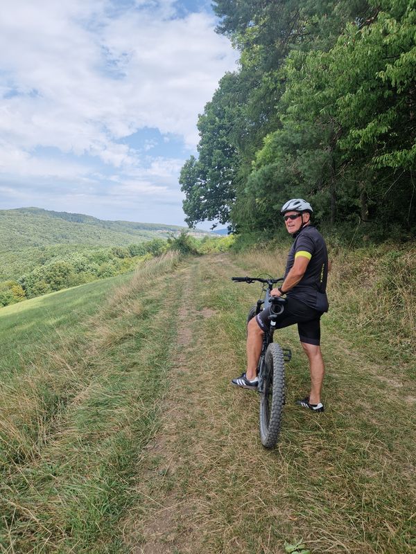 Na vinohrady do Na vinohrady