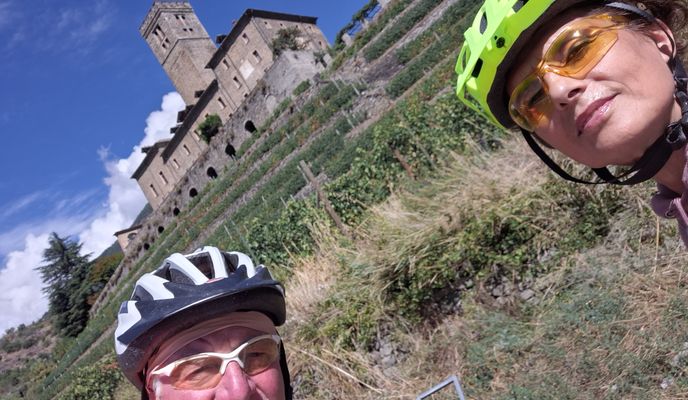 Foto 2 der Bikemap-Route "Da Strada Pont-Suaz a Frazione La Grenade" Foto 2 der Bikemap-Route "Da Strada Pont-Suaz a Frazione La Grenade"