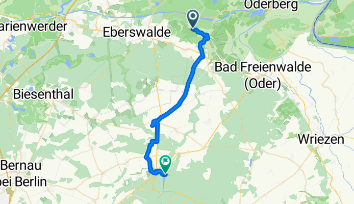 Dorfstraße nach Strand und Imbiss
