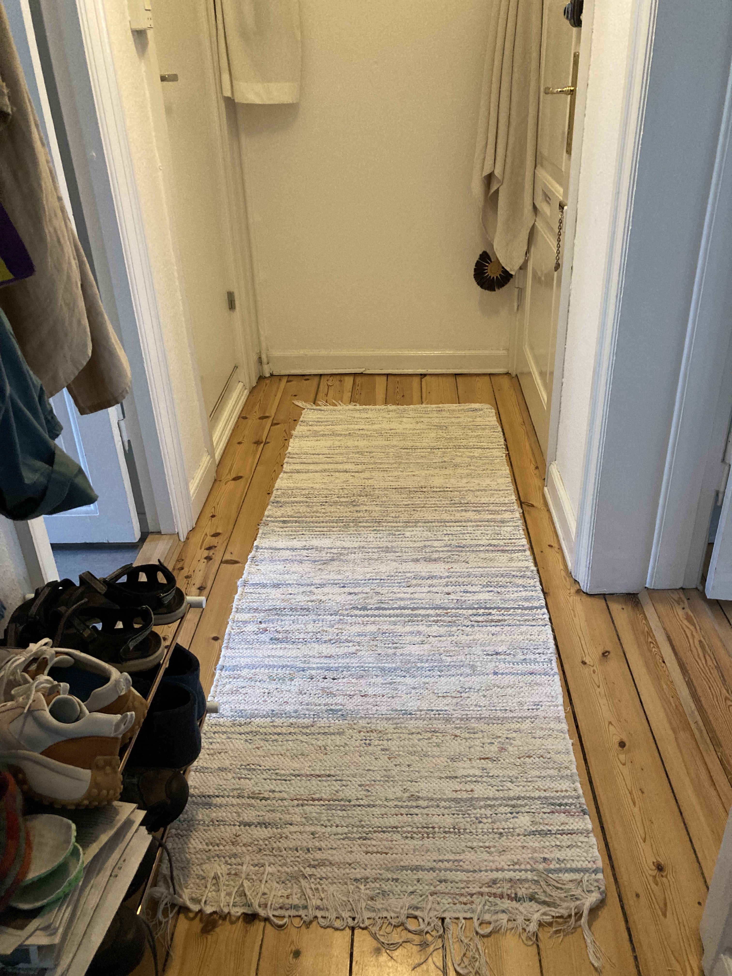 Bråtåsvägen, Vallda to Peter Bangs Vej, Frederiksberg