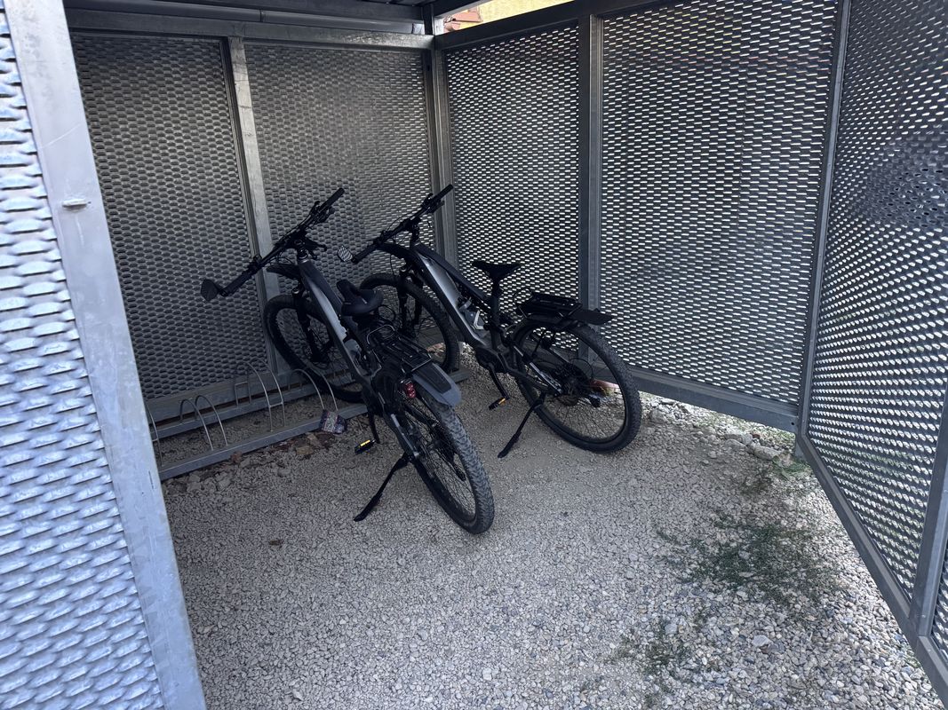 Pekařská, Lednice až 21. dubna, Lednice