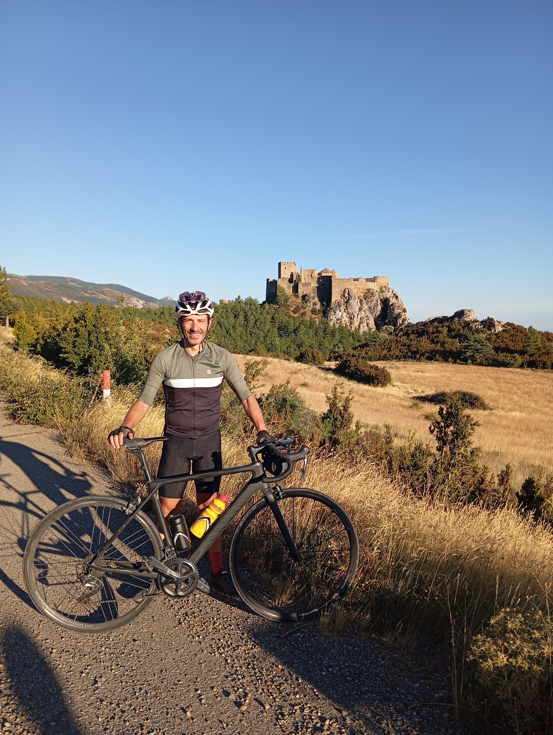 ASCENSO AL CASTILLO DE LOARRE (por Ayerbe)