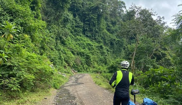 Photo 1 of the Bikemap route "Kibosho- Machame 360 route"