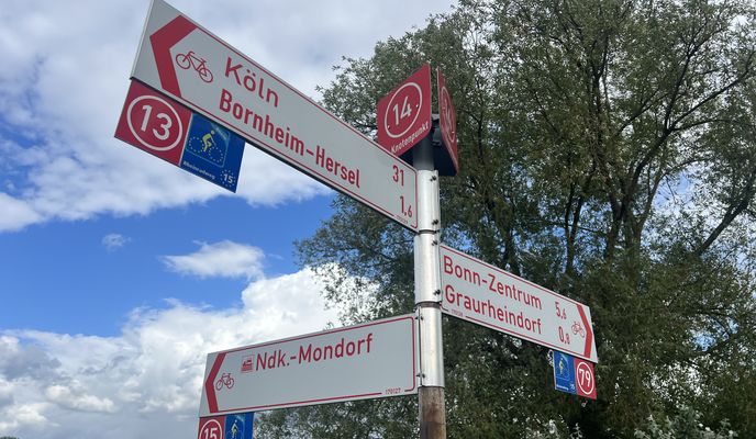 Photo 1 de l’itinéraire Bikemap « Frankenwerft, Köln nach Richard-Wagner-Straße, Bonn »