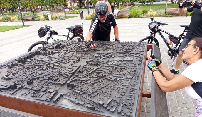 Photo 2 of the Bikemap route "Mártírok utca - Mártírok utca"