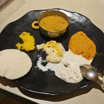От Pravasi Bharatiya Kendra до Doctor Jose P Rizal Marg
