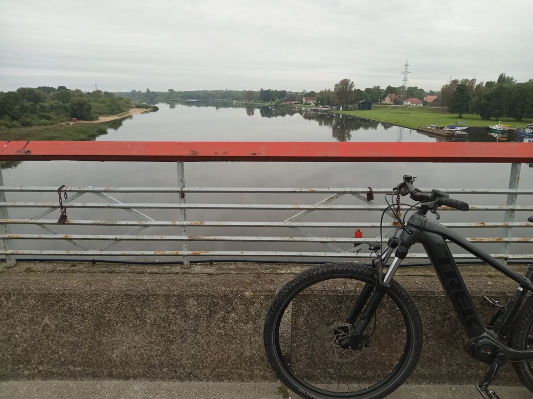 Gintaro 6-asis takas to Stoties gatvė 12A