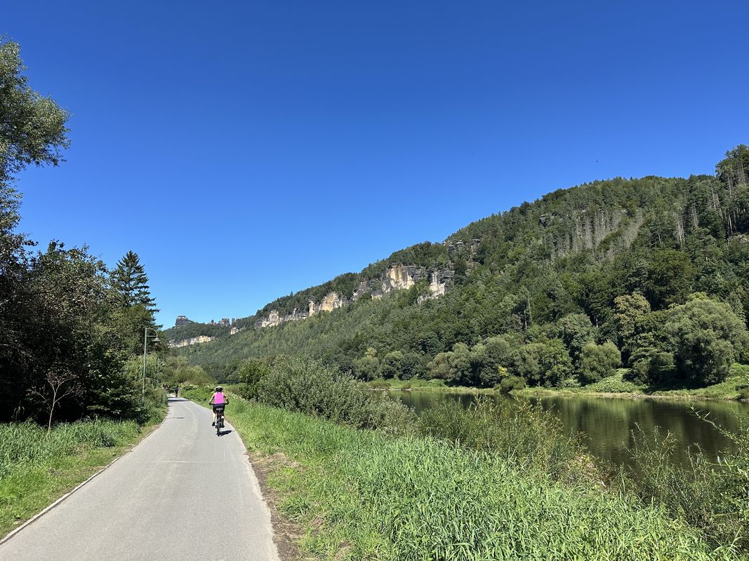 Zum Mittelhangweg, Bad Schandau nach Zum Mittelhangweg, Bad Schandau