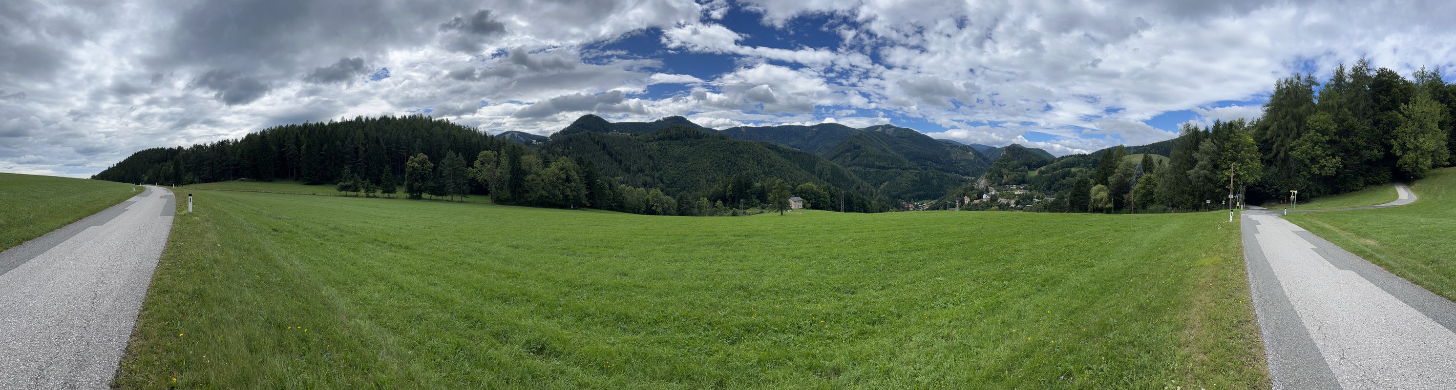 Bahnhofstraße, Semmering nach Bahnhofplatz, Wiener Neustadt