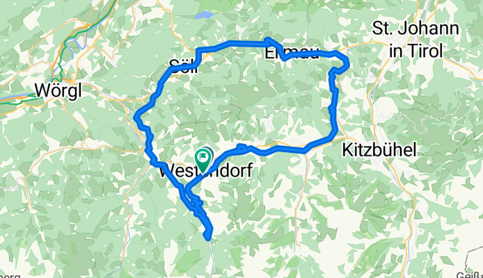 Dorfplatz nach Dorfstraße