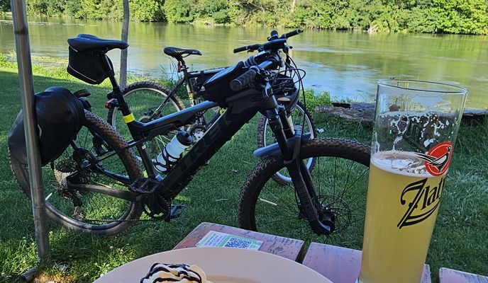 Foto 1 der Bikemap-Route "Vozokany-Jelka mlyn-Vozokany" Foto 1 der Bikemap-Route "Vozokany-Jelka mlyn-Vozokany"