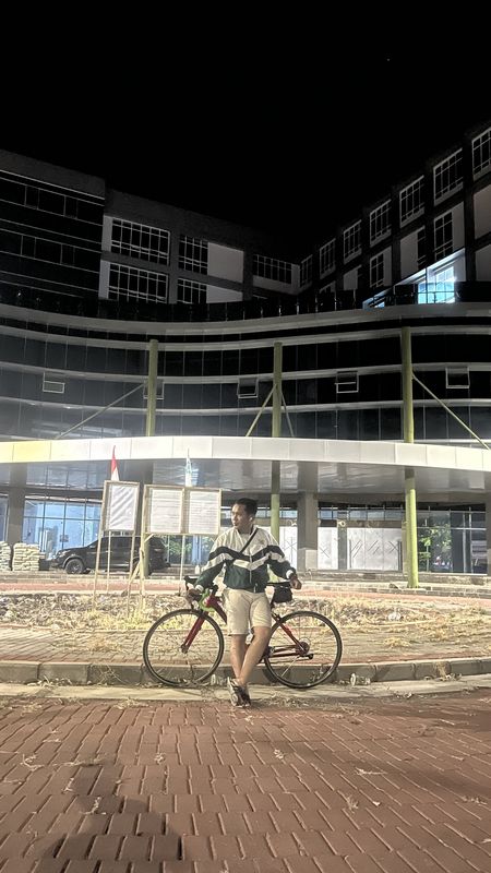Jalan Panglima Besar Sudirman, Kabupaten Jember to Jalan Perumahan Tugu Bungur Asri, Kabupaten Jember