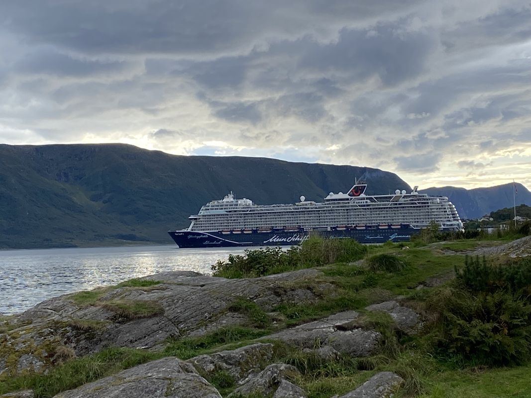 Keiser Wilhelm-gata, Ålesund nach Volsdalsberga, Ålesund