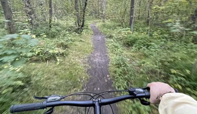 Photo 1 of the Bikemap route "Свердловская набережная, Санкт-Петербург до улица Передовиков, Санкт-Петербург"