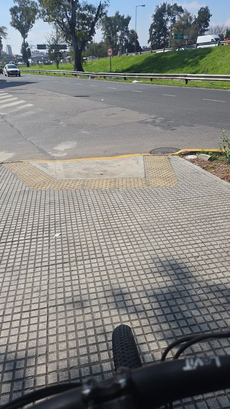 De Avenida Monseñor Bufano a Estocolmo