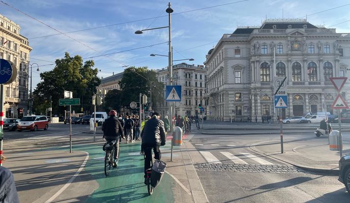 Photo 2 de l’itinéraire Bikemap « Vom Hauptbahnhof über die Argentinierstraße in die Innenstadt » Photo 2 de l’itinéraire Bikemap « Vom Hauptbahnhof über die Argentinierstraße in die Innenstadt »