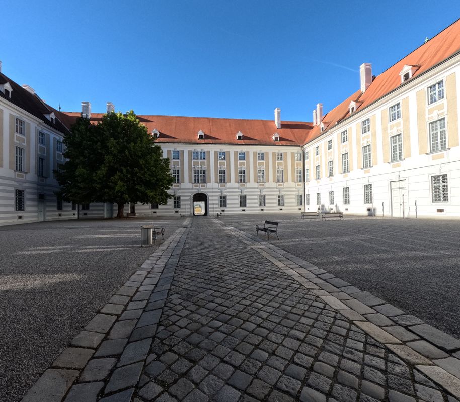 Stift Herzogenburg – Großer Viehofner See Runde von St. Pölten Porschestraße