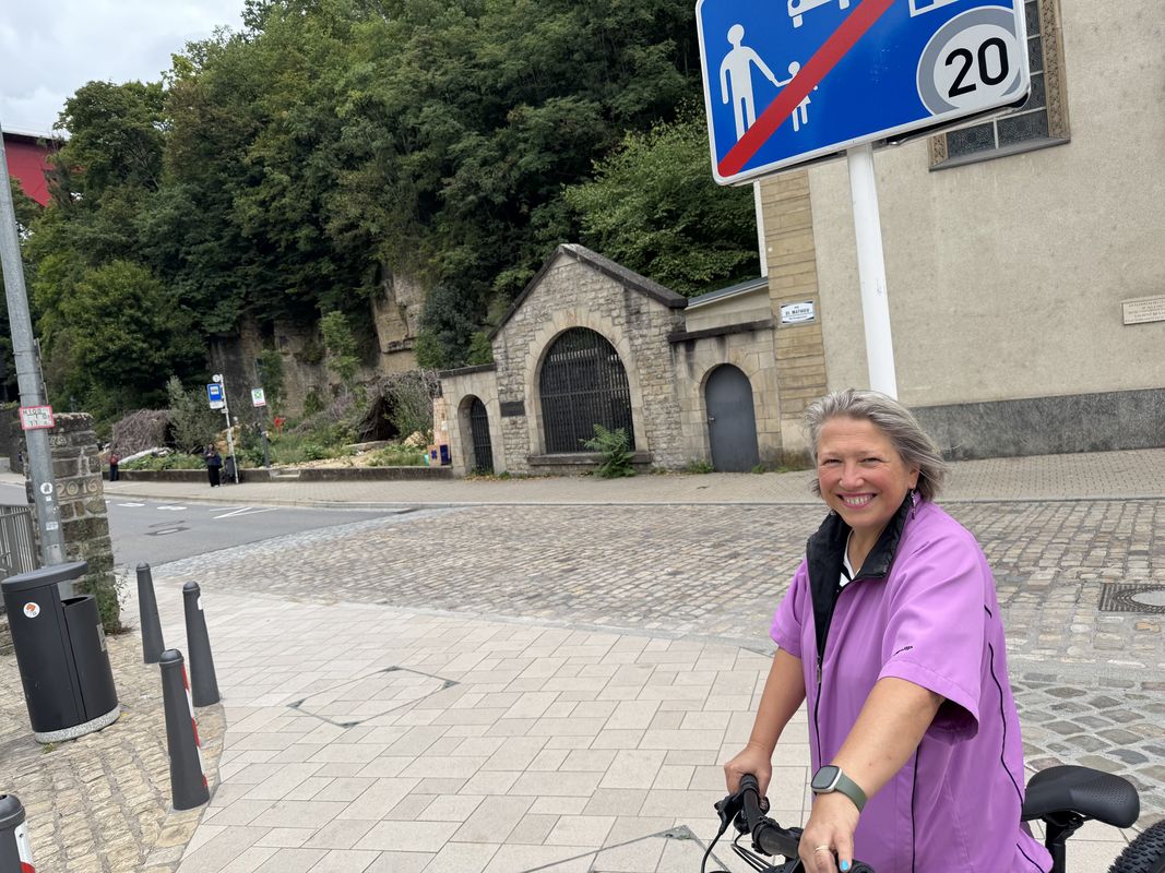 Avenue John F Kennedy, Luxembourg to Fond Saint Martin, Luxembourg