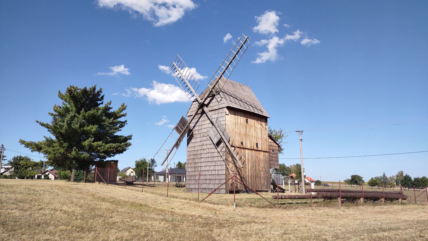 Finn Author 2025-09-04_Zámek Litultovice