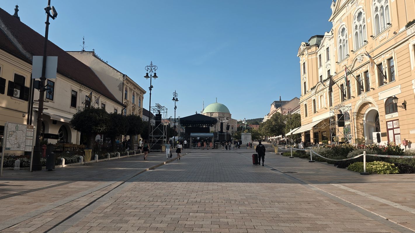 Hársfa út - Hársfa út