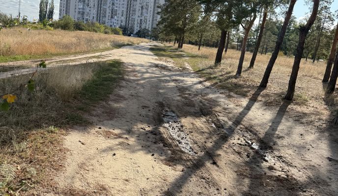 Foto 1 der Bikemap-Route "48.645, 44.412 до 48.645, 44.412" Foto 1 der Bikemap-Route "48.645, 44.412 до 48.645, 44.412"