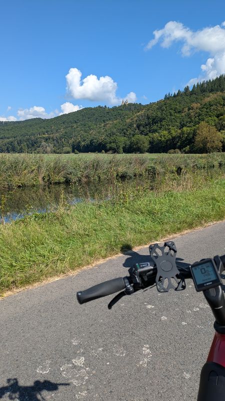 Vor dem Feld nach Vor dem Brückentor 11A