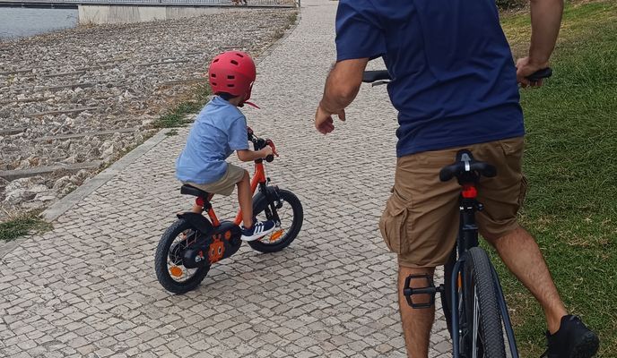 Foto 1 del percorso Bikemap "De Av. Nuno Krus Abecassis a Av. Nuno Krus Abecassis"