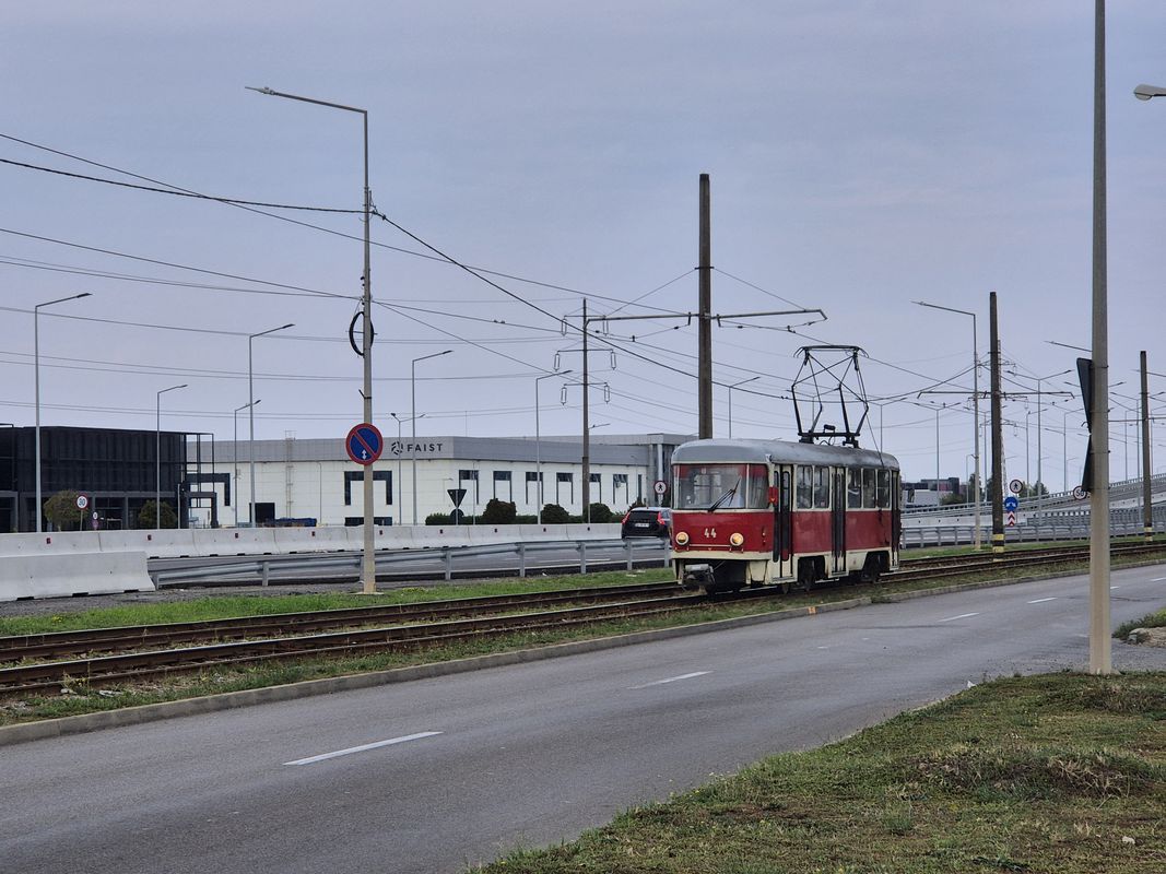Route from Strada Ștefan Octavian Iosif