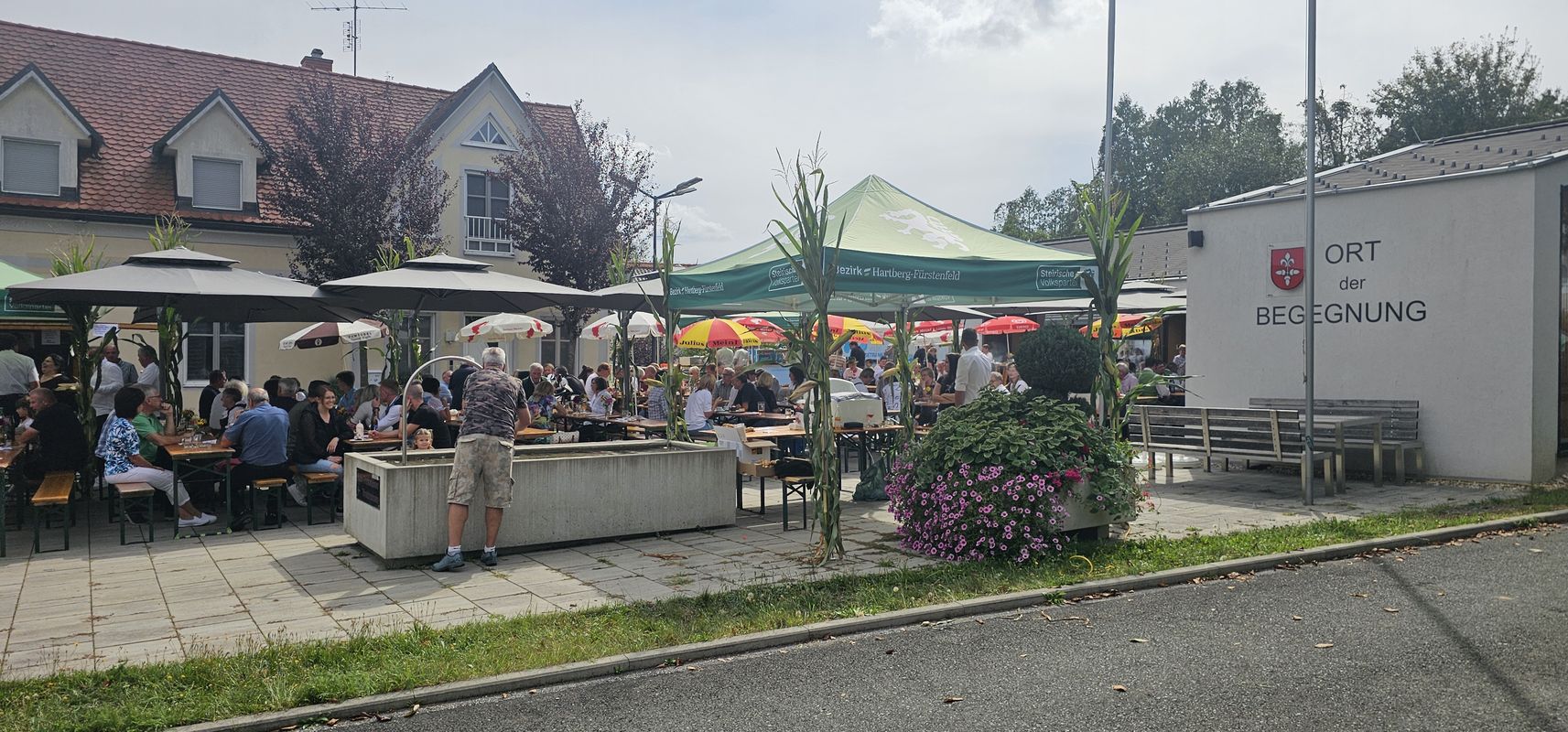 Schemerlhöhe - Schloßplatz