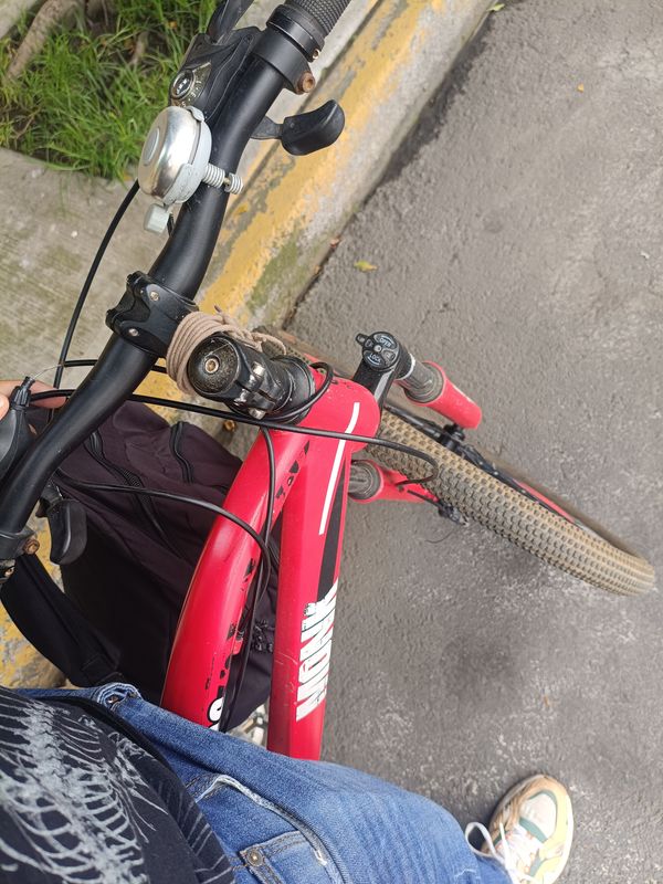 De Gardenias MZ2LT40 a Eje Vial Sur (Calzada Ermita Iztapalapa)