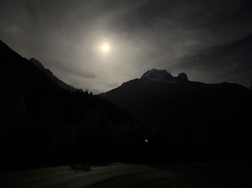 Route de la Forclaz, Martigny-Croix nach Chemin du Glacier de Taconnaz, Chamonix-Mont-Blanc