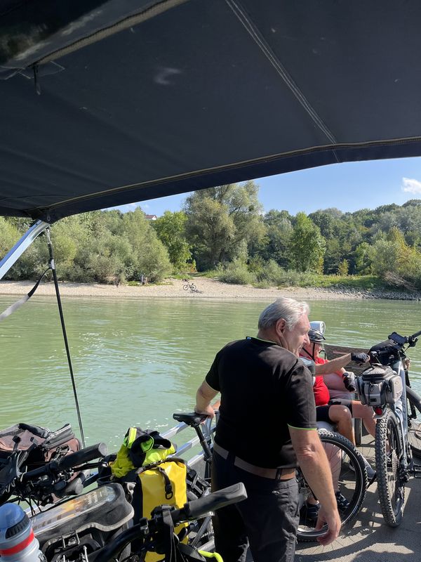 Verdigasse, Poysdorf nach Alter Hainburger Weg, Bruck an der Leitha